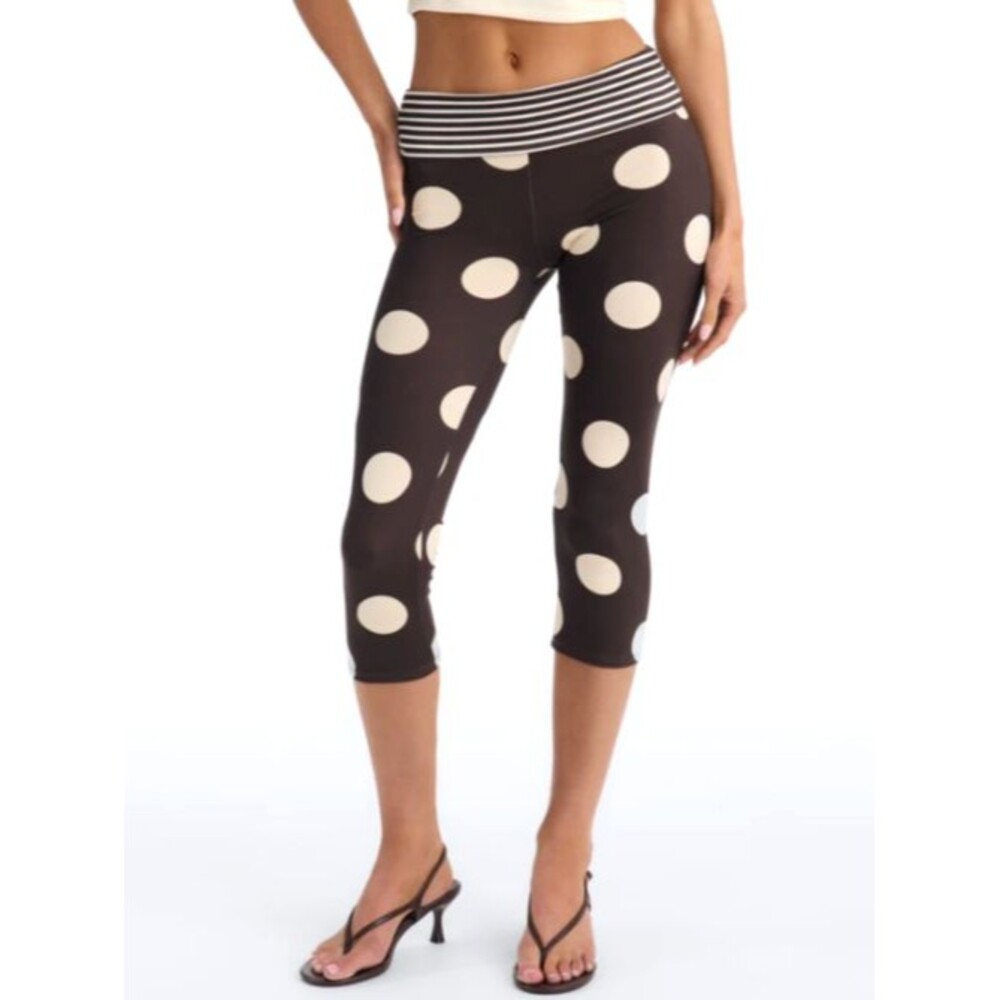 Fashion Nova Tammy Mid Rise Polka Dot Capris Legging Size XS Stretchy NWT
